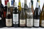 LOT (important) de 27 bouteilles de vin blanc dont Chablis,...