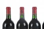 LOT de 6 bouteilles :
3 blles Saint-Estèphe, Grand Vin, Château...