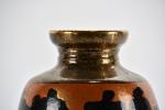 MAYODON Jean (1893-1967). Vase ovoïde sur talon en céramique à...