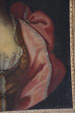 ECOLE PIEMONTAISE vers 1720. "Portrait de dame en robe brodée...