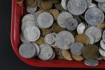 Vrac monnaies modernes joint billets dont 1000 Francs 17-1-1946 et...