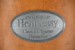 HENNESSY et HUMIDOR - Coffret cylindrique ouvrant pour bouteille de...