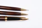 WATERMAN - Parure de stylos en laque façon loupe comprenant...