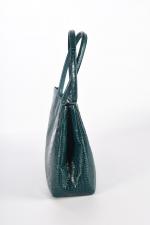 LONGCHAMP, modèle Roseau, sac façon croco bleu canard, avec porte...