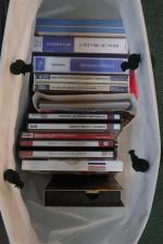 LOT (1 caisse) cassettes audios et CD.