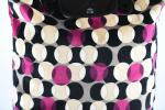 LONGCHAMP. Grand sac velours coloré de ronds noir, violet, blanc...