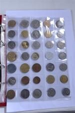 ALBUM de monnaies : France et étrangers contenant 133 pièces