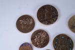 LOT de huit médailles en bronze dont Pétain, Vauban, "La...