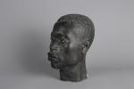 SCARPA, Riccardo (Venise 1905 - Paris, 1999) 
Buste d'homme africain
Terre...