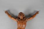 CHRIST en tilleul sculpté, 19ème siècle. H. 66 cm (petits...