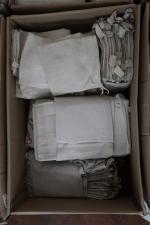 LINGE (lot de 6 cartons) comprenant torchons, draps, nappes, dentelles,...
