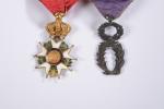 FRANCE Lot : étoile d'Officier de la Légion d'honneur, époque IInd...