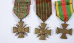 FRANCE Lot de 5 décorations, dont Palmes académiques, Croix de...