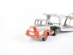 DINKY France, 2 camion Unic dont ref 39A porte-voitures Boilot...