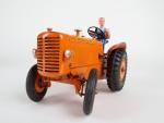 C.I.J. (Briare, 1953) tracteur agricole Renault mécanique (fonctionne), tôle laquée...