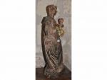 SUJET «Vierge à lEnfant» en bois sculpté