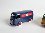 DINKY France, 2 fourgons Peugeot D3A dont : réf 25B LAMPE...