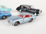 DINKY TOYS, 6 modèles : Mercury Cougar bleu métallisé, Aston-Martin DB6...