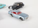 DINKY TOYS, 6 modèles : Mercury Cougar bleu métallisé, Aston-Martin DB6...