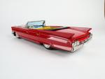 BANDAI (Japon, 1962) Cadillac convertible 1961, tôle laquée rouge vif,...
