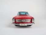 YANOMAN (Japon, 1964) Mercedes 230 SL pagode hard-top coupé, tôle...