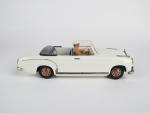 TIPPCO (Allemagne, 1956) réf 112 Mercedes 220S ponton découvrable, blanc,...
