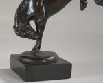 d'ILLIERS Gaston (1876-1932). "Coco ruant" 1924, bronze à patine brune,...