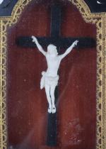 CHRIST bénitier. H. 31 x 21,5 cm