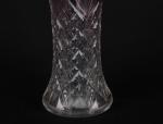HARRACH (Bohème, cristallerie du Cte d'Harrach). Vase de forme balustre...