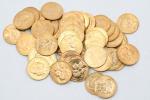 PIECES (cinquante) en or de 20 FF, comprenant :
Huit pièces...