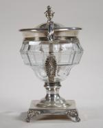CONFITURIER en métal et cristal, style Empire, 19ème siècle. H....