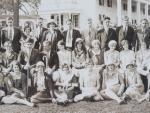 PHOTOGRAPHIE d'une classe de lycée américaine "Class 1930 Ridley Park...