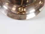 ERCUIS - Grand shaker en métal argenté. H. 27 cm....