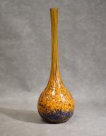 MULATY : Vase soliflore en verre jaspé orangé, h =...