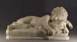 BRAGO (Enrico) "Enfant allongé assoupi" marbre,  l =63, p...