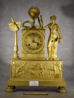 Pendule en bronze doré  figurant "L'Astronomie", h = 38,...