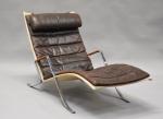 GRASSHOPPER : Chaise longue conçue par Fabricius & Kastholm en...