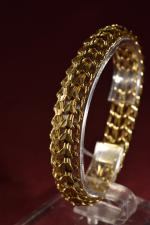 Bracelet en or jaune, poids = 22,8 g