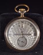 MODERNISTA : jolie montre en métal doré vers 1905, cadran argenté...