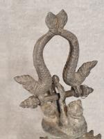 Cloche Extrême-orientale en bronze à décor de dragons, h =...