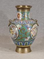 Vase cloisonné Extrême-oriental à décor de branchage et volatile, h...