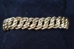 Bracelet maille américaine en or jaune, poids = 26 g,...
