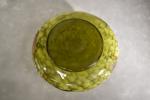 VALLERYSTHAL : Coupe en cristal vert anis émaillé à décor...