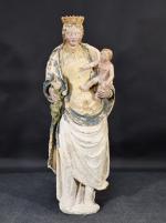Statue en pierre polychrome  "Vierge à l'enfant au raisin"...