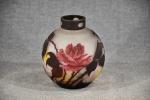 MULLER FRERES LUNEVILLE : vase à décor de rose en...