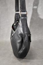 LONGCHAMP : sac à main de dame en cuir noir...