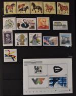 ALLEMAGNE : classeur de timbres neufs et quelques oblitérés de...
