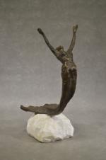 FAVRET (Christophe) "La Sirène", bronze à patine brune sur son...