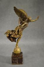 BARRIAS "La Renommée" , statue en bronze (3e prix le...