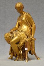 PIEFFER "Femme assise à l'Antique" bronze, h = 42